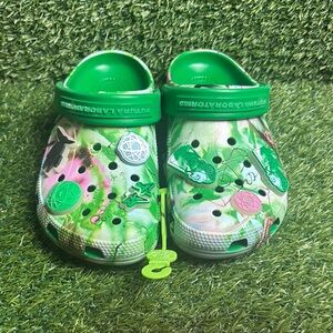CROCS Futura Laboratories NEW glow in dark M8/W10